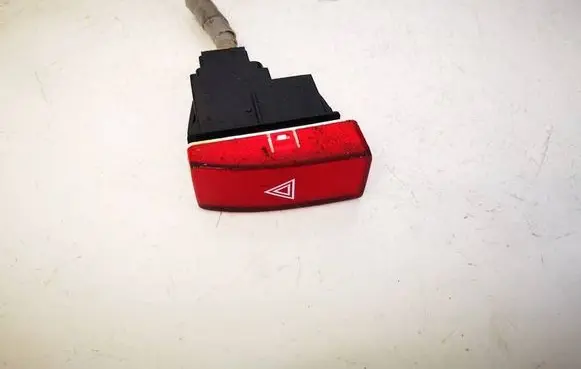 Honda CR-V Hazard light switch M33808