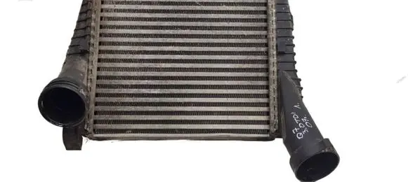 Audi Q7 4L Intercooler radiator 7L6145803C G4161002 7L0145803A