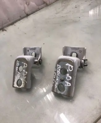 Citroen Berlingo Front door hinge set 