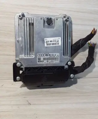 Audi A4 S4 B7 8E 8H Engine control unit/module 03G906016LQ 0281013887