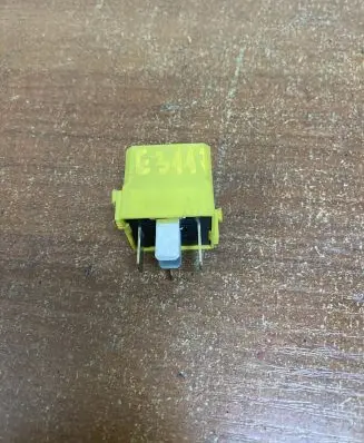 Volkswagen Crafter Other relay A0025421419