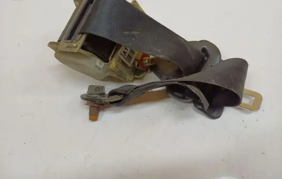 Chevrolet Spark Rear seatbelt 