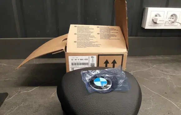 BMW X6 E71 Side airbag 6884658