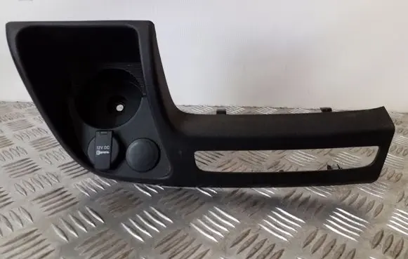 Peugeot Boxer Cup holder front 1308184070