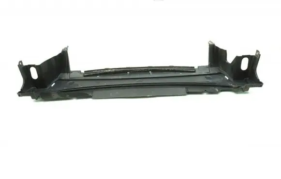 Volvo V70 Front underbody cover/under tray 30744084