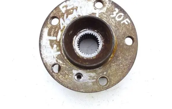 BMW X4 F26 Front wheel bearing hub 