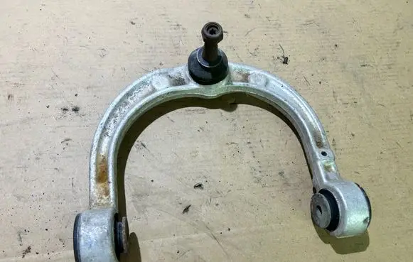 Mercedes-Benz R W251 Front upper control arm/wishbone KAG94592-2