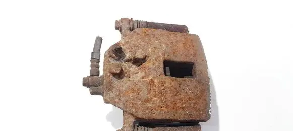 Nissan Primera Front brake caliper