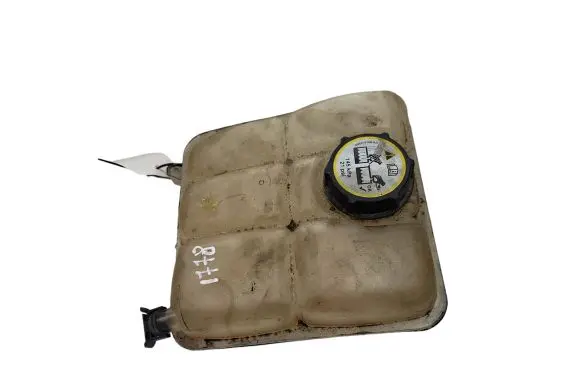 Ford C-MAX II Coolant expansion tank/reservoir 8V618K218AE 8V618K218DE AV418K218DA