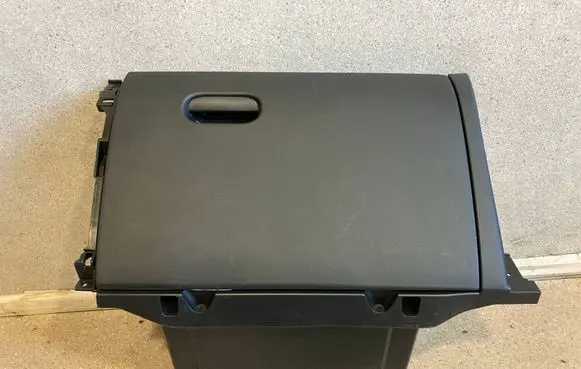 Hyundai Ioniq 5 Glove box 84501GI000
