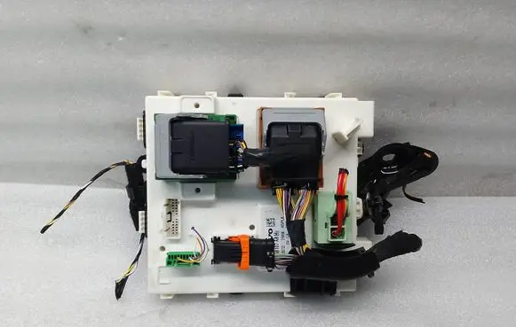 Volvo XC40 Comfort/convenience module 32268107