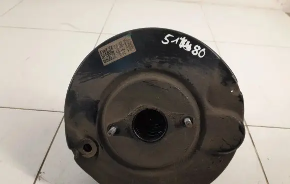 Skoda Yeti (5L) Brake booster 1K1614105CK