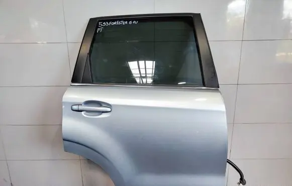 Subaru Forester SJ Rear door