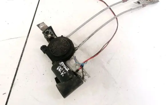 Mazda 121 SM Front door window regulator motor