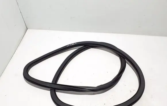 Mercedes-Benz S W223 Front door rubber seal A2236970100