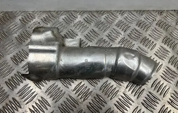 BMW 7 G11 G12 Exhaust heat shield 6869518