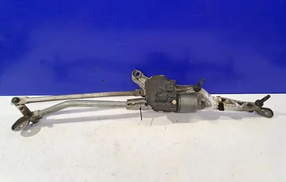 Mercedes-Benz C W204 Front wiper linkage and motor 1397220666 3397021440