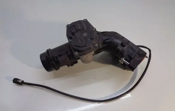 BMW 3 F30 F35 F31 Engine shut-off valve 7810752 8519492