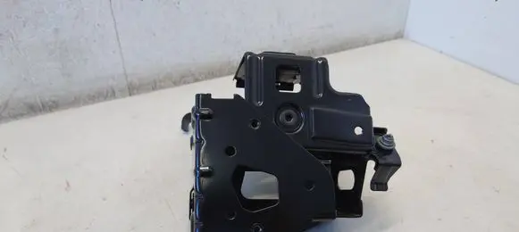 Mercedes-Benz C W204 Battery bracket A2045400440 2045400440