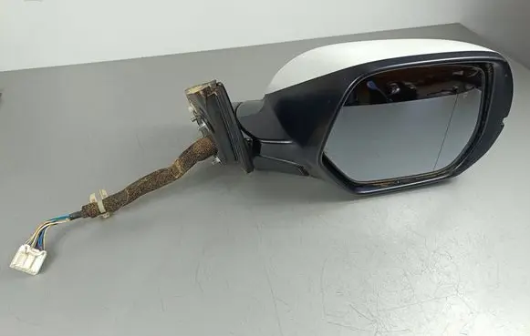 Honda CR-V Front door electric wing mirror