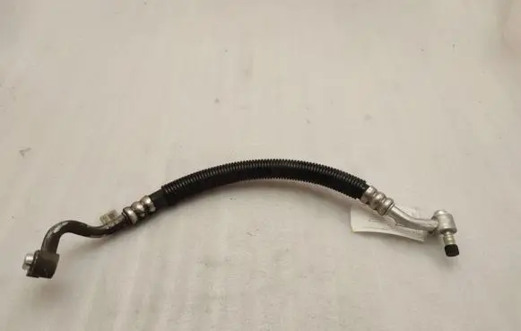 Jeep Grand Cherokee Air conditioning (A/C) pipe/hose 68161176AA