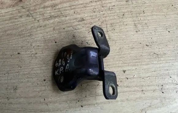 Mazda 626 Front door lower hinge 