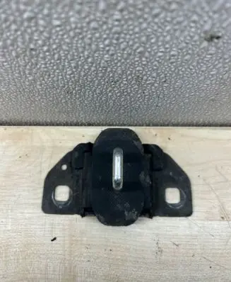 Mercedes-Benz GLE (W166 - C292) Loading door lock loop/hook striker A1667401800