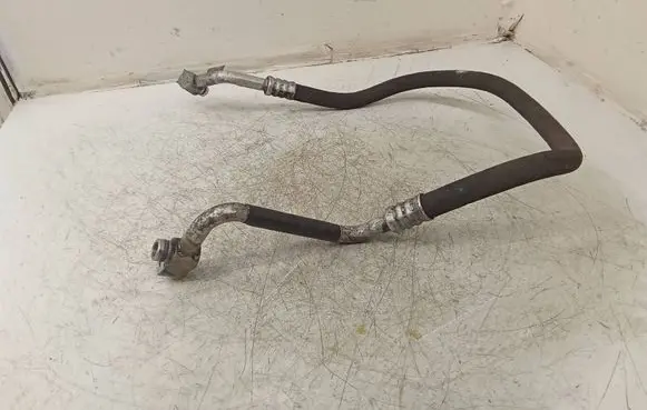Audi A5 Sportback 8TA Air conditioning (A/C) pipe/hose 8T0260701M