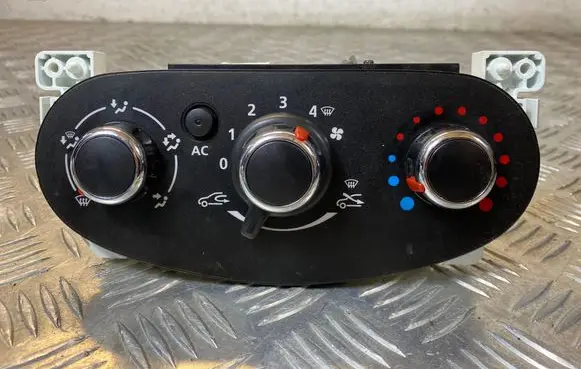 Dacia Lodgy Climate control unit 