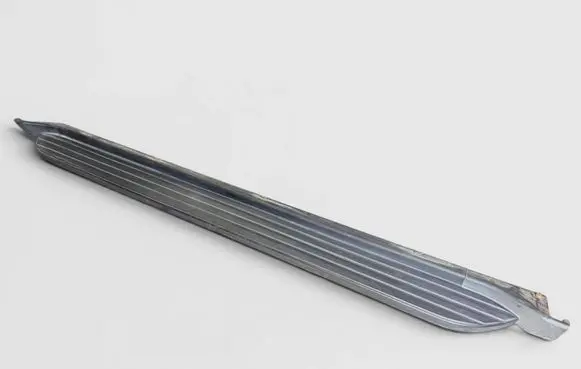 Chevrolet Suburban Sill 15914677 15105388 15912938