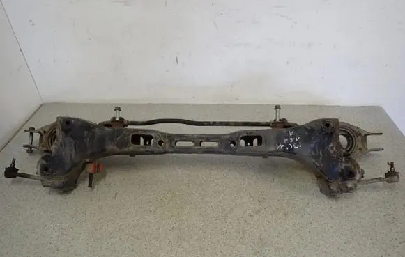 Hyundai i30 Rear beam 