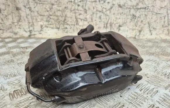BMW 7 E38 Front brake caliper 20557602
