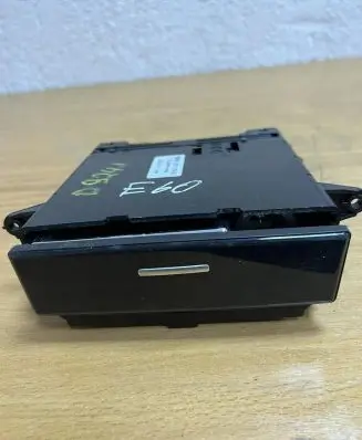 BMW 5 E60 E61 Car ashtray 697637605 D9241