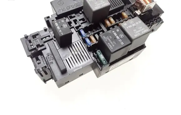 Mercedes-Benz GLC X253 C253 Fuse module A2229063202