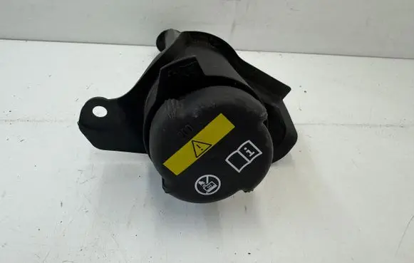 BMW M6 Coolant expansion tank/reservoir cap 7591692