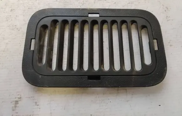 Renault Master III Air vent grill in roof 798700003R