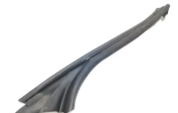 Audi A5 Rubber seal front coupe door window 8W7831721B