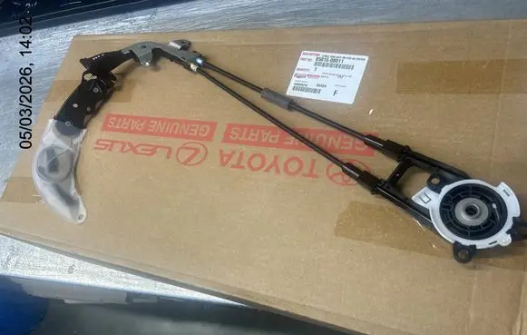 Toyota Sienna XL30 III Sliding door trim 8501508011