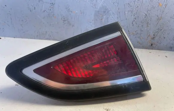 Rear/tail lights