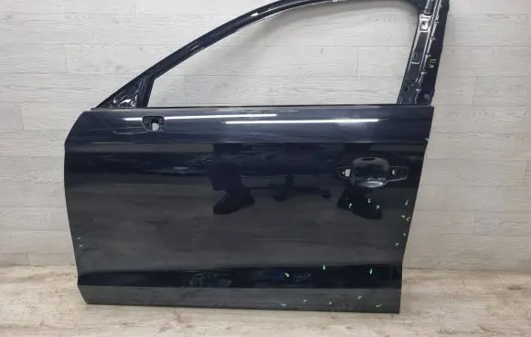 Audi A3 S3 8V Front door 8V5831507