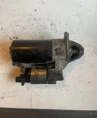 Mercedes-Benz B W245 Starter motor A0051517401