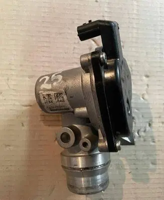 Renault Kangoo II Throttle body valve 161A09794A