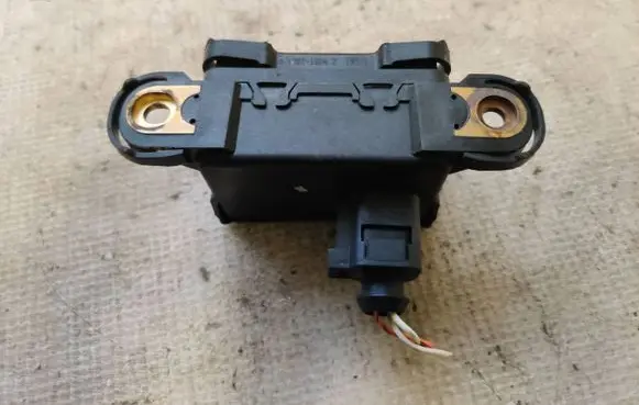 Volkswagen Golf V ESP acceleration yaw rate sensor 7H0907652A 10170103673 DD76H08YKM