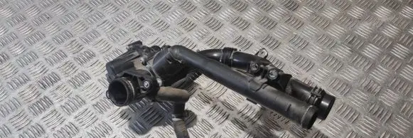Mercedes-Benz GLC C253 Thermostat/thermostat housing A2742000115