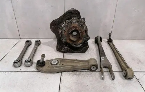 Porsche 911 996 Rear wheel hub 99633111206