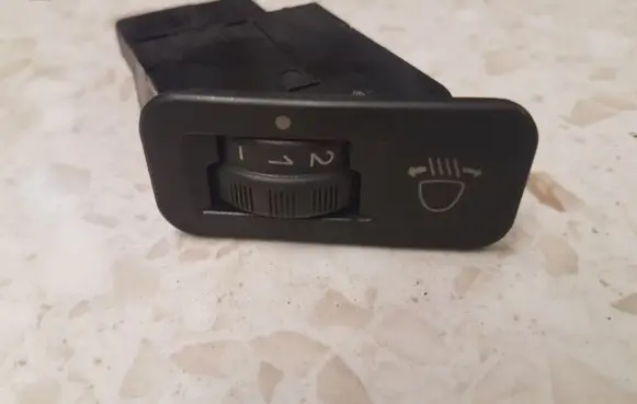 Peugeot 206 Headlight level height control switch 1925699