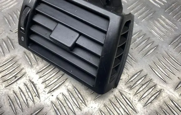 BMW 3 E46 Dashboard side air vent grill/cover trim 369801 64228361898