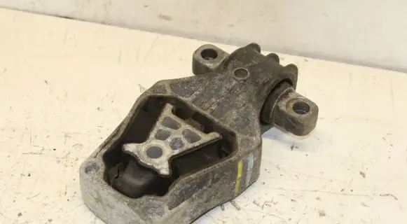 Mercedes-Benz GLA W156 X156 Gearbox mount A2462401209