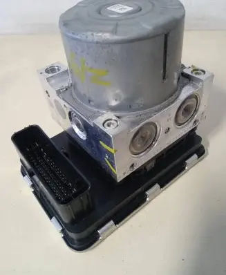 BMW 1 F40 ABS Pump 6797761