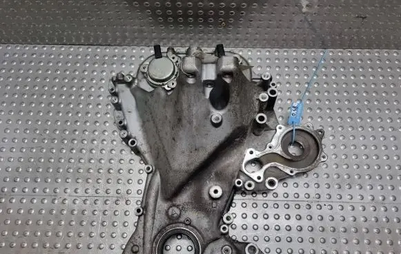 Ford Focus Timing chain cover CM5G-6059-GC